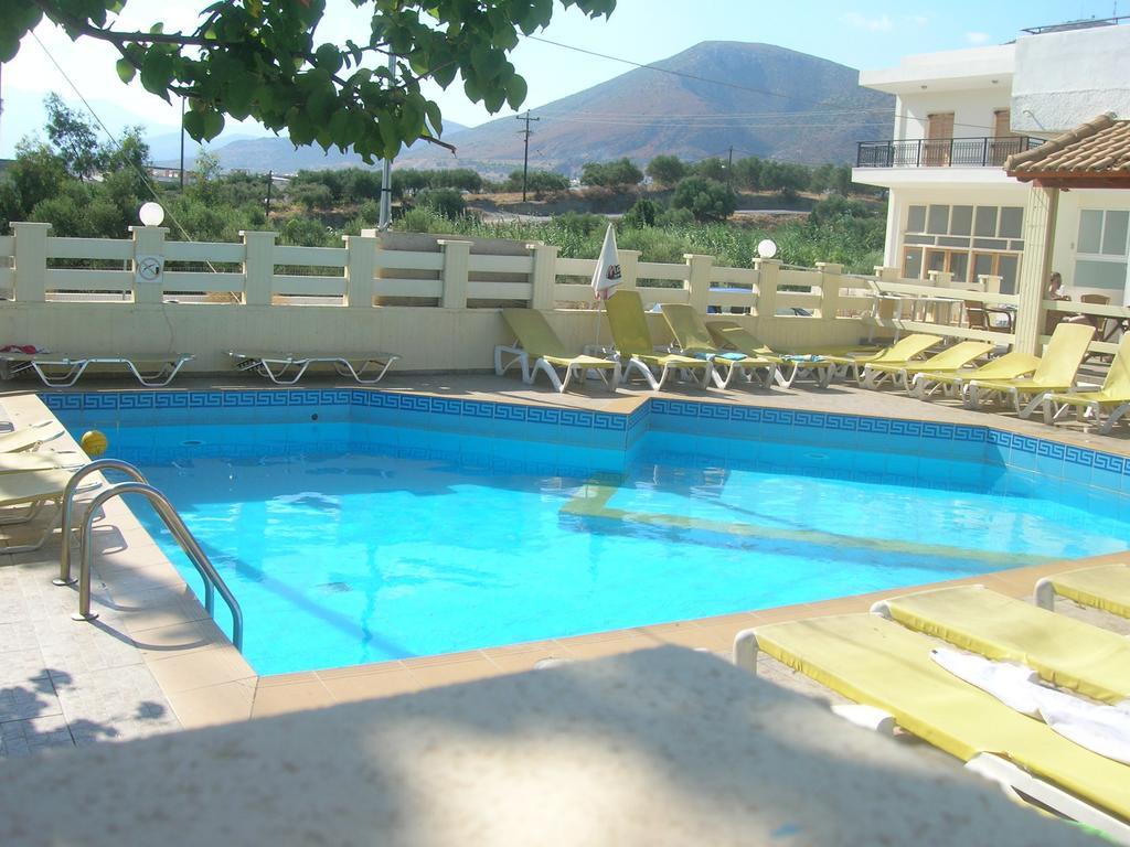 Simple Hotel Hersonissos Sun Kültér fotó