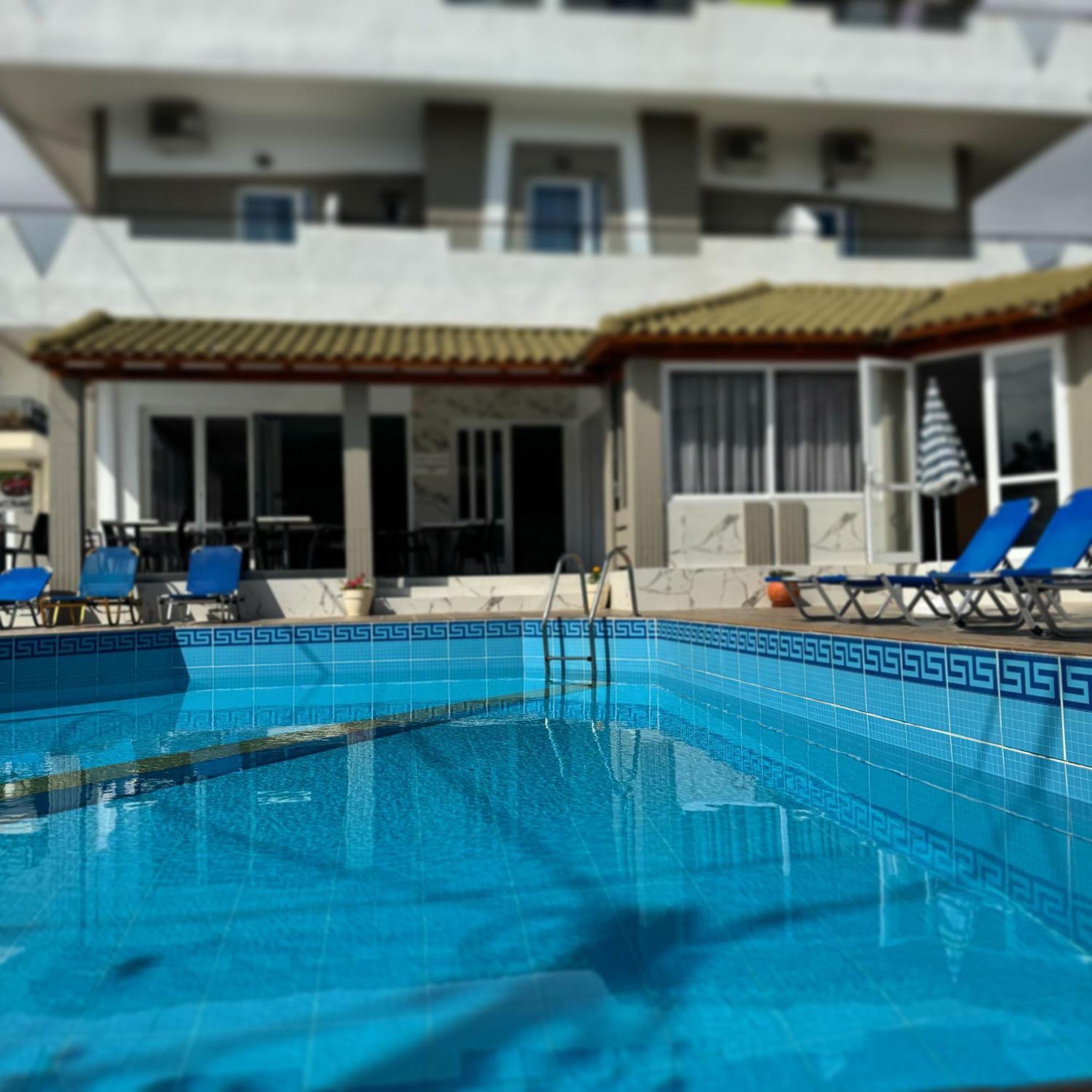 Simple Hotel Hersonissos Sun Kültér fotó