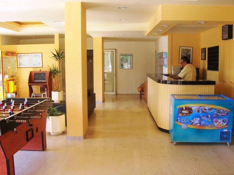 Simple Hotel Hersonissos Sun Kültér fotó