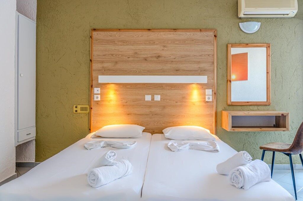 Simple Hotel Hersonissos Sun Kültér fotó