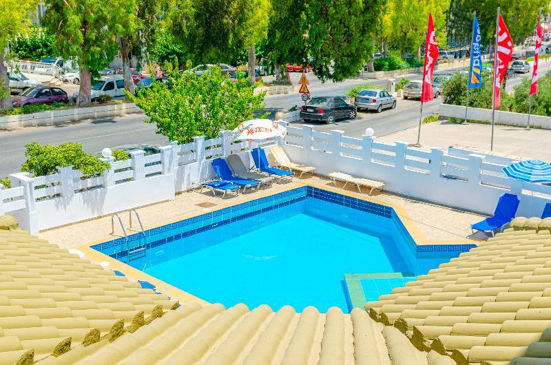 Simple Hotel Hersonissos Sun Kültér fotó